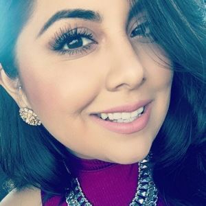 Meet your Posher, Isabel